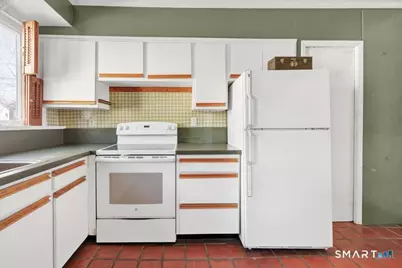 201 Housatonic Avenue, Stratford, CT 06615 - Photo 25