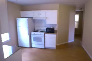 13 Armstrong Pl, Bridgeport, CT 06608 - Photo 25