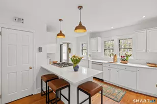 602 Park Rd, West Hartford, CT 06107 - Photo 5