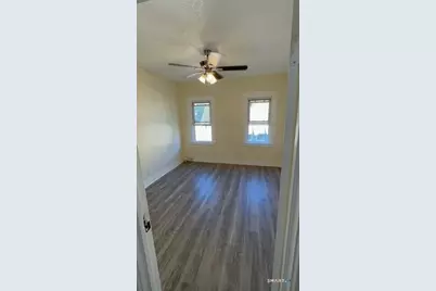 22 Clay Street, New Haven, CT 06513 - Photo 15