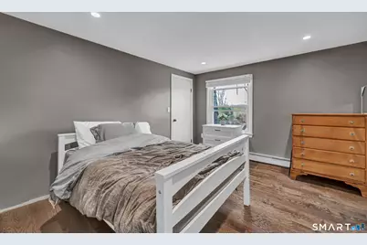 10 Grove Place, Bethel, CT 06801 - Photo 21