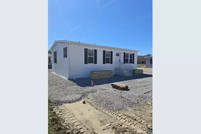 #9, 421 Norwich Westerly Road, North Stonington, CT 06359 - Photo 1