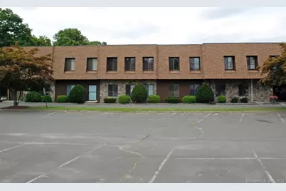 304 Federal Road #106, Brookfield, CT 06804 - Photo 1