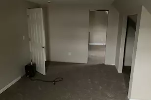 113 Fairview St, New Britain, CT 06051 - Photo 13