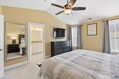 78 Warrington Round #78, Danbury, CT 06810 - Photo 11