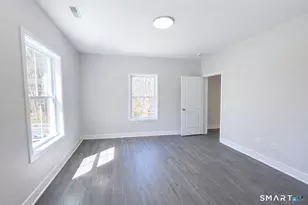 24 Glen Rd, Newtown, CT 06482 - Photo 11