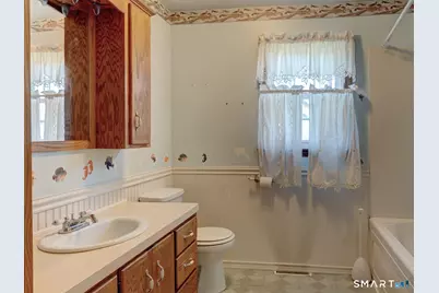 13 Litchfield Avenue, Killingly, CT 06263 - Photo 9