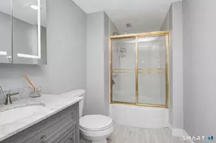 30 Woodland St, Hartford, CT 06105 - Photo 15
