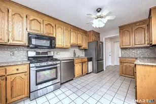 2 Old Town Hwy, East Haven, CT 06512 - Photo 25