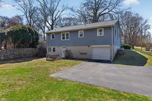 127 Pollys Ln, Montville, CT 06382 - Photo 37