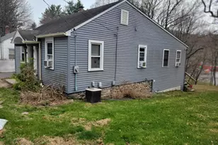 43 Leigh Ave, Thomaston, CT 06787 - Photo 3