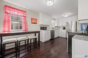 26 Doane St, Manchester, CT 06040 - Photo 5