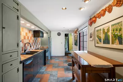 371 Washington Street, Norwich, CT 06360 - Photo 5