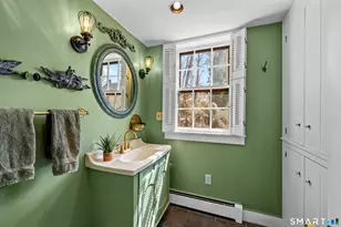 371 Washington St, Norwich, CT 06360 - Photo 15