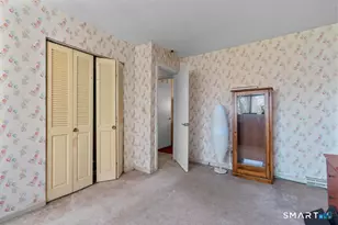 113 Shagbark Dr, Derby, CT 06418 - Photo 17