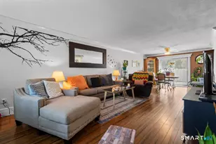 113 Shagbark Dr, Derby, CT 06418 - Photo 7