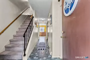 113 Shagbark Dr, Derby, CT 06418 - Photo 3