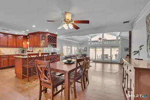 976 Old Rock Hill Rd, Wallingford, CT 06492 - Photo 5