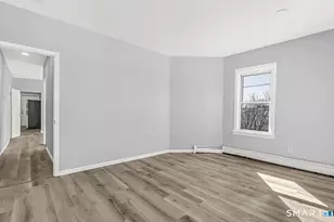 1220 Pembroke St, Bridgeport, CT 06608 - Photo 9