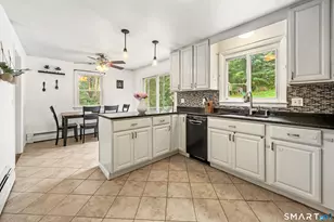 277 Tryon St, Middletown, CT 06457 - Photo 7