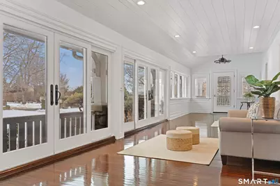 40 Rogers Road, Stamford, CT 06902 - Photo 5