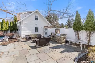 40 Rogers Rd, Stamford, CT 06902 - Photo 35