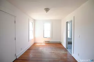 12 Benham St, Waterbury, CT 06708 - Photo 9