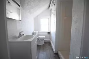 12 Benham St, Waterbury, CT 06708 - Photo 33