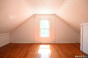 12 Benham St, Waterbury, CT 06708 - Photo 17