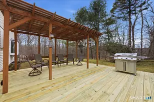 393 Forsyth Rd, Salem, CT 06420 - Photo 31