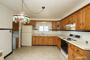1290 Quinnipiac Ave, New Haven, CT 06513 - Photo 11