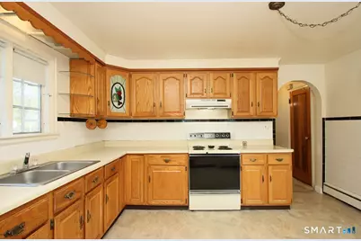 1290 Quinnipiac Avenue, New Haven, CT 06513 - Photo 9