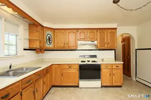 1290 Quinnipiac Ave, New Haven, CT 06513 - Photo 9