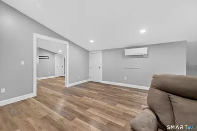 90-94 Bank Street, New London, CT 06320 - Photo 31