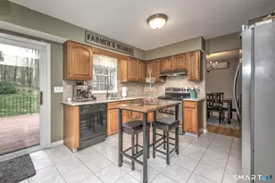 112 Finch Ave, Meriden, CT 06451 - Photo 13