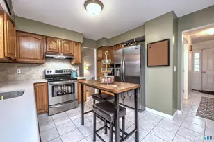112 Finch Ave, Meriden, CT 06451 - Photo 11