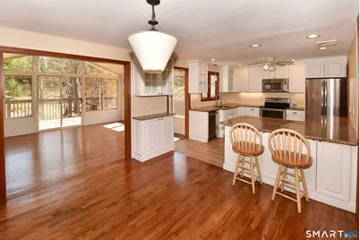 45 Grissom Road, Manchester, CT 06042 - Photo 11