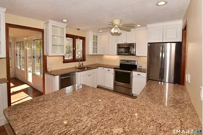 45 Grissom Road, Manchester, CT 06042 - Photo 13