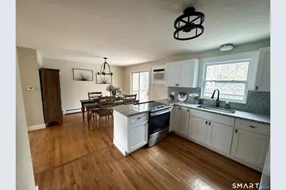 677 Middle Turnpike West, Manchester, CT 06040 - Photo 9