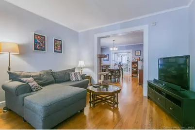 28 Edwards Street #1, New Haven, CT 06511 - Photo 3