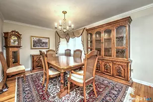 322 Hotchkiss Rd, Orange, CT 06477 - Photo 15