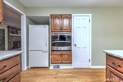 322 Hotchkiss Road, Orange, CT 06477 - Photo 19