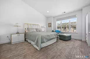 28 Moorland Dr, Danbury, CT 06810 - Photo 21