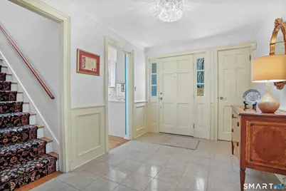 12 Sunset Circle, Woodbridge, CT 06525 - Photo 3