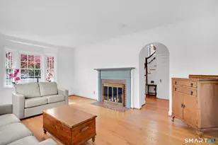 366 Fairfield Ave, Hartford, CT 06114 - Photo 13
