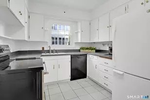 366 Fairfield Ave, Hartford, CT 06114 - Photo 21