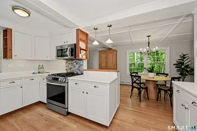 320 Ingleside Drive, Stamford, CT 06903 - Photo 15