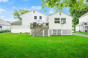 50 Craig Pl, Fairfield, CT 06824 - Photo 23