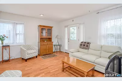 20 Wild Horse Road, Stamford, CT 06905 - Photo 9