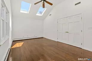 195 Post Oak Rd, Stratford, CT 06614 - Photo 15